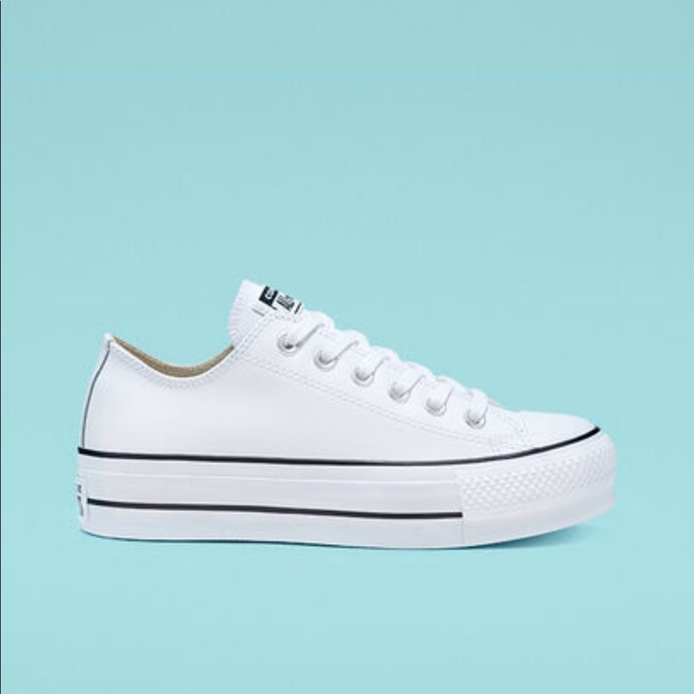 Chuck Taylor All Star Lift Platform Leather size 7